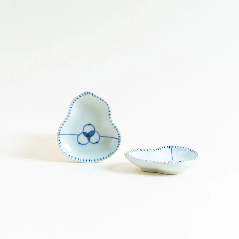 Mogutable Selects Arita Hand-Painted Mini Dish New
