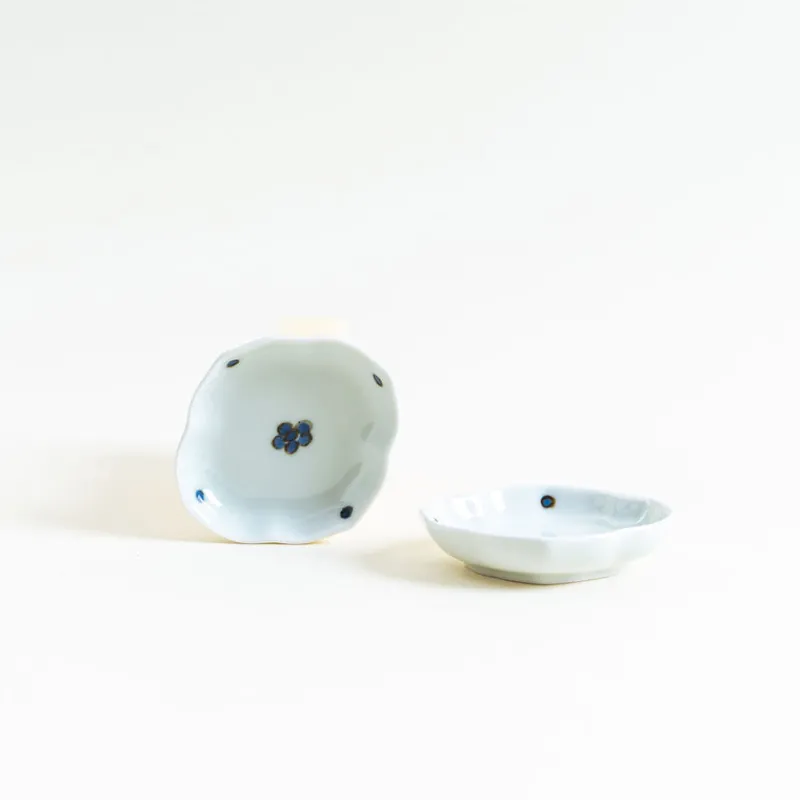 Mogutable Selects Arita Hand-Painted Mini Dish New