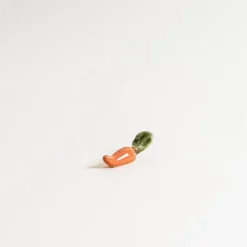 Mogutable Selects Carrot Chopstick Rest Sale