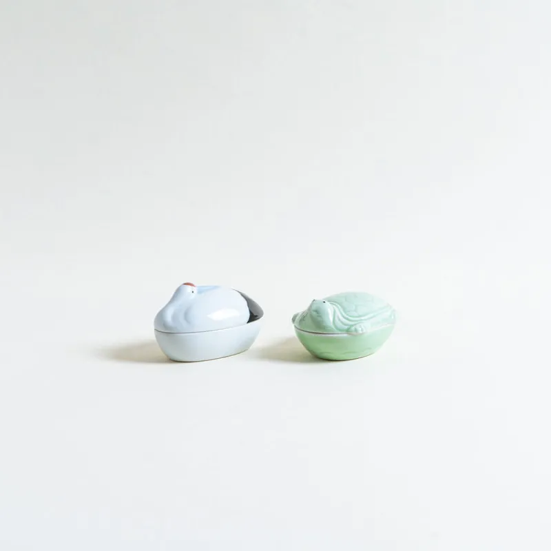 Mogutable Selects Ceramic Crane Case Clearance