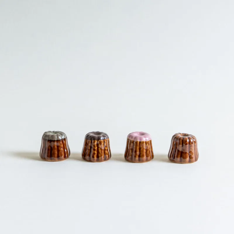 Mogutable Selects Chocolate Canelé Chopstick Rest Hot