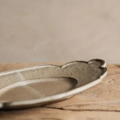 Zhitaofang's/製陶方式 Cloud-Shaped Plate in White Hot