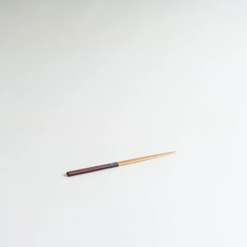 Ouchi Kougei Diamond Cut Sharpened Chopsticks - Black/Red Outlet