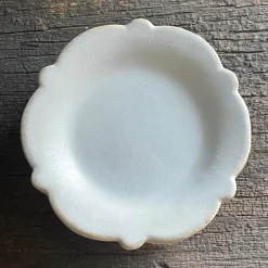 A⊆Z Floral Plate in Silver White Best