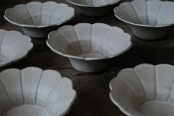 Zhitaofang's/製陶方式 Flower Deep Bowl in White Outlet