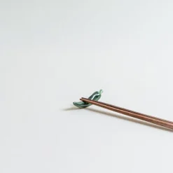 Mogutable Selects Green Chili Pepper Chopstick Rest Hot