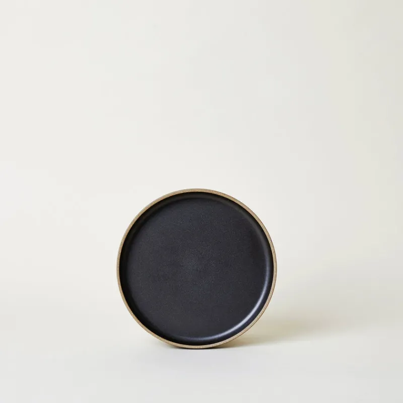 Hasami Porcelain 7.3" Dinner Plate in Black Hot