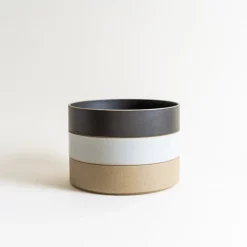 Hasami Porcelain 8.6" Serving Bowl in Black Sale