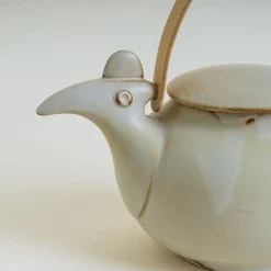 Mogutable Selects Makoto Komatsu Ceramic Teapot Fashion