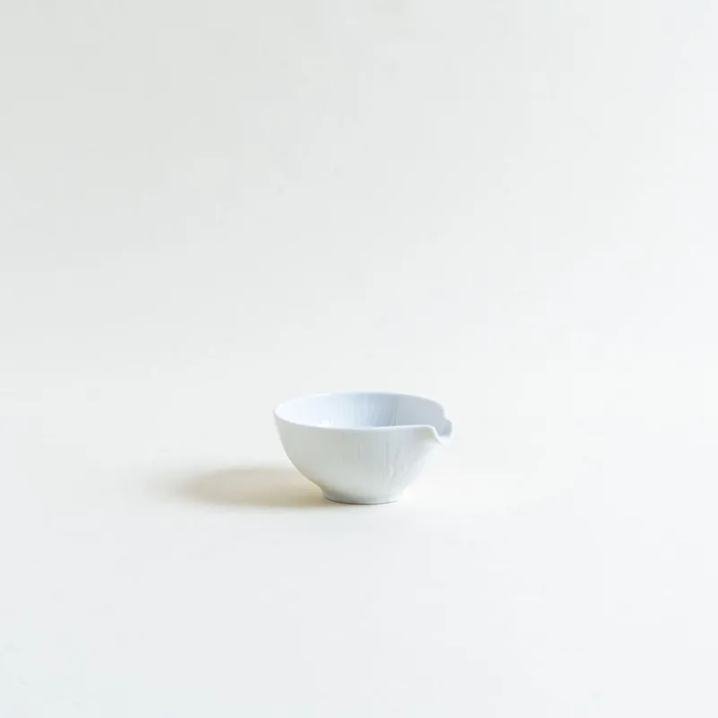 Miyama Mini Spouted Bowl Hot