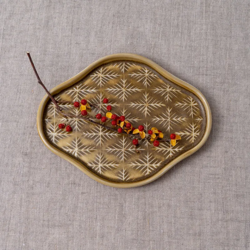 Jang Hun Seong Patterned Plate - Cloud Sale