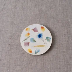 Yon Ho Kyung 4.75" Plant Painting Round Plate Hot