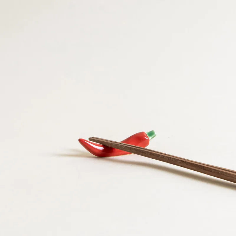 Mogutable Selects Red Chili Pepper Chopstick Rest New