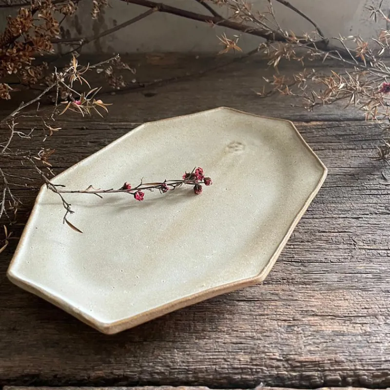 A⊆Z Rusty Octagon Plate in Silver White Discount