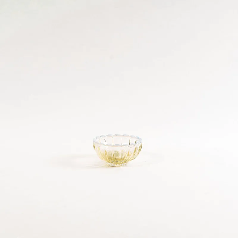 Hirota Glass Small Yukinohana Mini Bowl Outlet