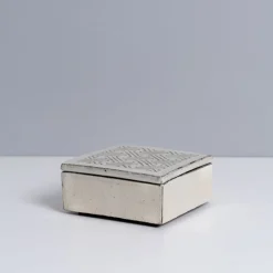 Jang Hun Seong Square Box with Patterned Lid Best