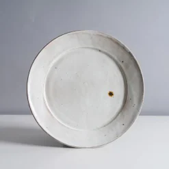 Jang Hun Seong 9.5" White Slip Covered Plate Hot
