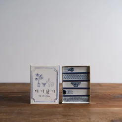 Yeogi-Damki Hand-Painted Chopstick Holder Set Fashion