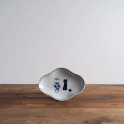 Yeogi-Damki Hand-Painted Cloud Plate Clearance